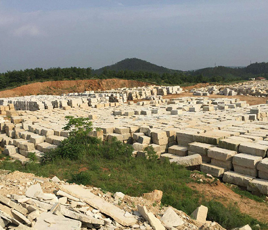 Gold and linen mine